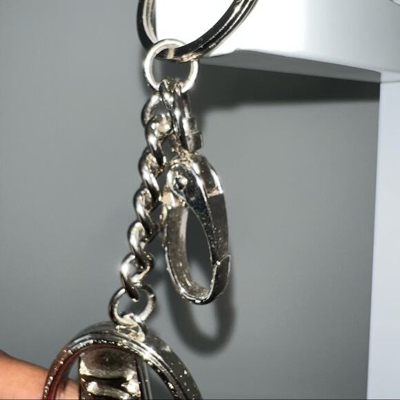 Kathy Van Zeeland Logo Keychain  Lobster Clow & Silver Oval Charm - Picture 3 of 8
